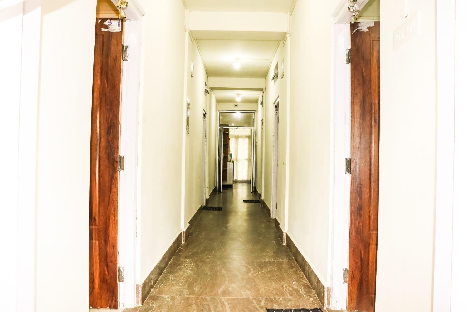 Pine Tree Lodge Σιλόνγκ Εξωτερικό φωτογραφία