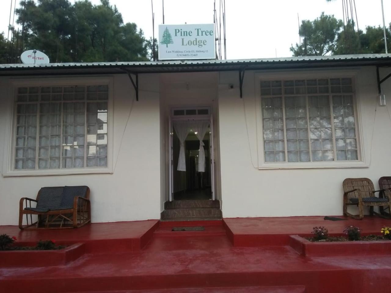 Pine Tree Lodge Σιλόνγκ Εξωτερικό φωτογραφία